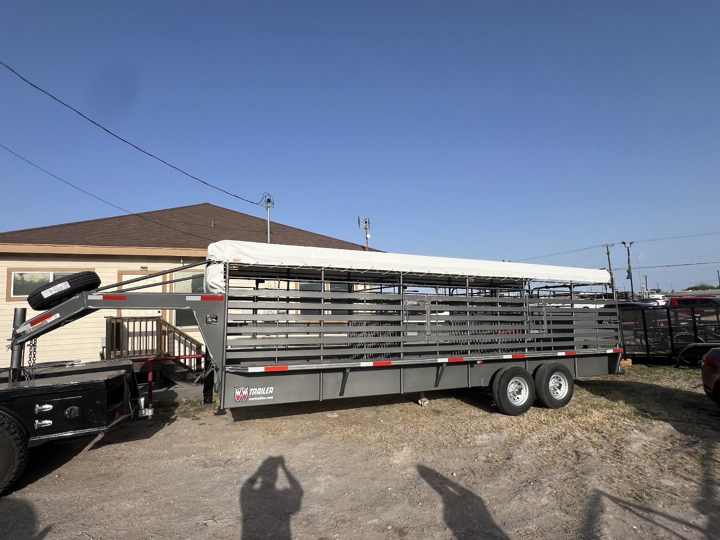 New 2025 W-W Trailer 24ft Stock Stock / Stock Combo Trailer