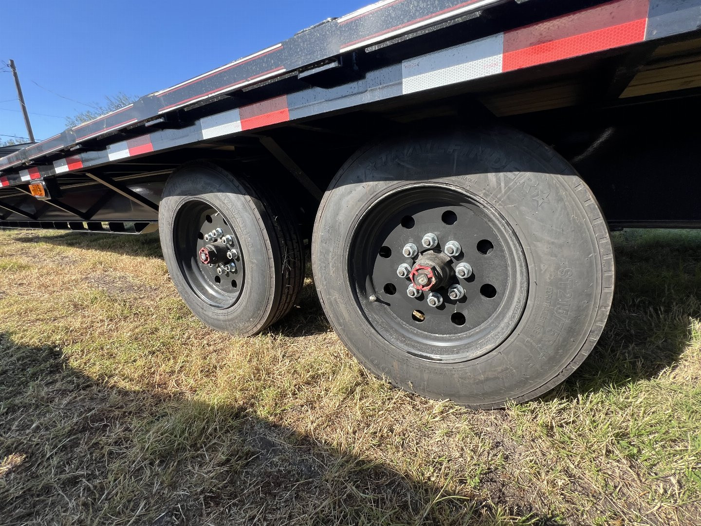 New 2025 Triple R Flatbed Trailer 35+5 Mega ramps