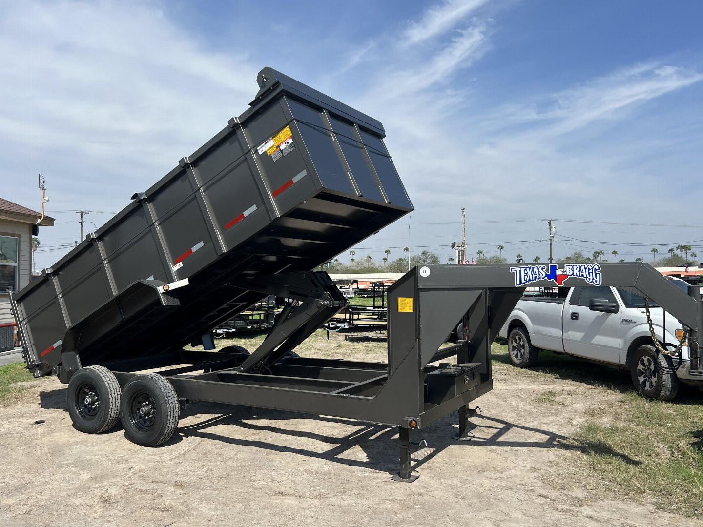 New 2025 Texas Bragg Trailers Dump Trailer 7x16 3ft Walls