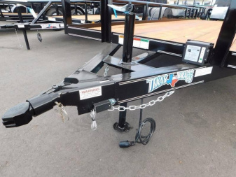 New 2025 TEXAS BRAGG TRAILERS 18' Tandem Axle Pipetop Utility Trailer