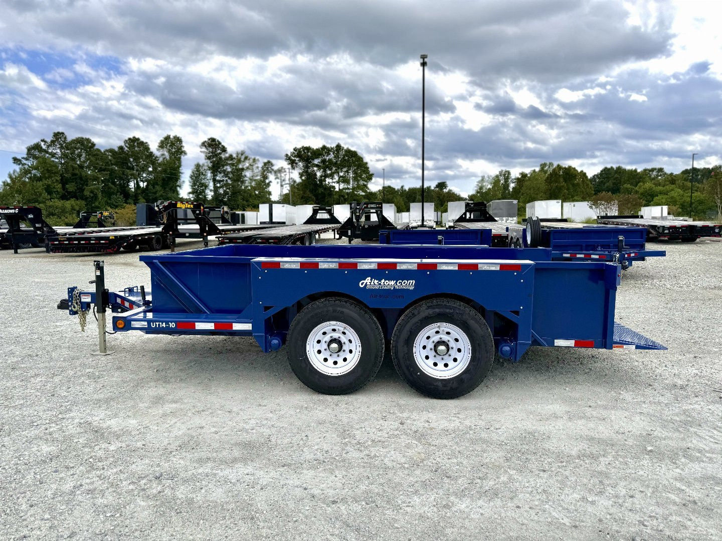 New Air Tow UT14-10 Drop Deck Equipment Trailer with 10K GVWR