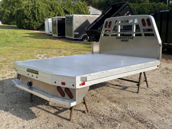 New 2025 Aluma EX 81x102 Long bed Flat bed