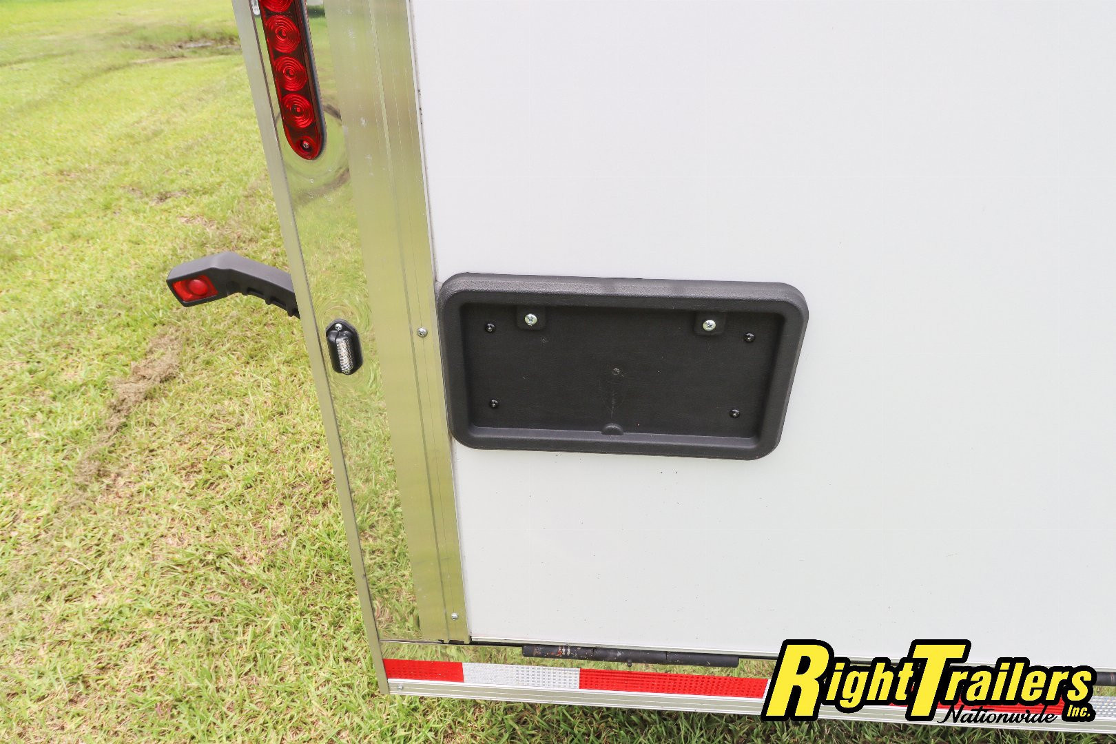 Used 2023 8.5X34 Vintage Trailers Stacker