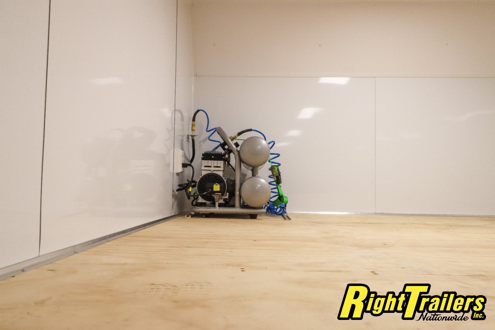 Used 2023 8.5X34 Vintage Trailers Stacker