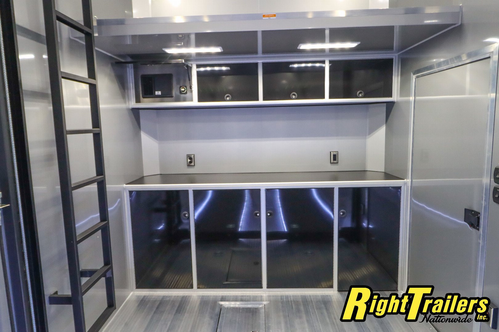 New 2025 8.5X24 inTech Stacker