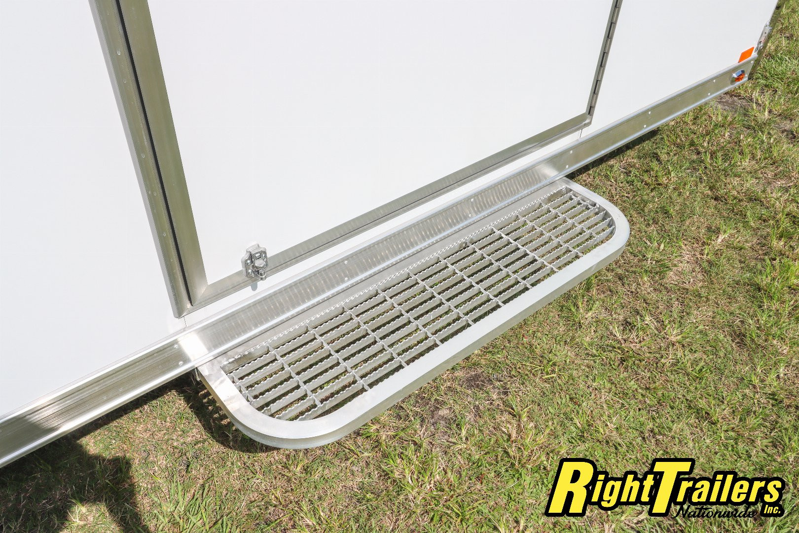New 2025 inTech Trailers 8.5x28 Race Trailer