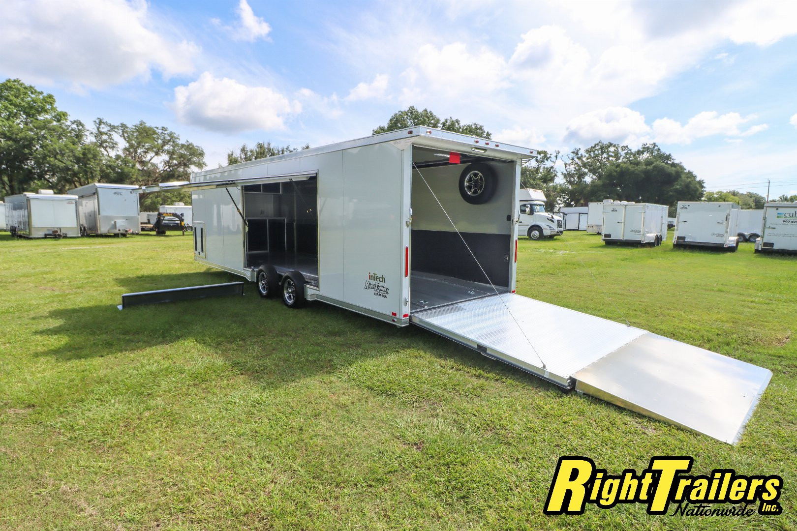 New 2025 inTech Trailers 8.5x28 Race Trailer