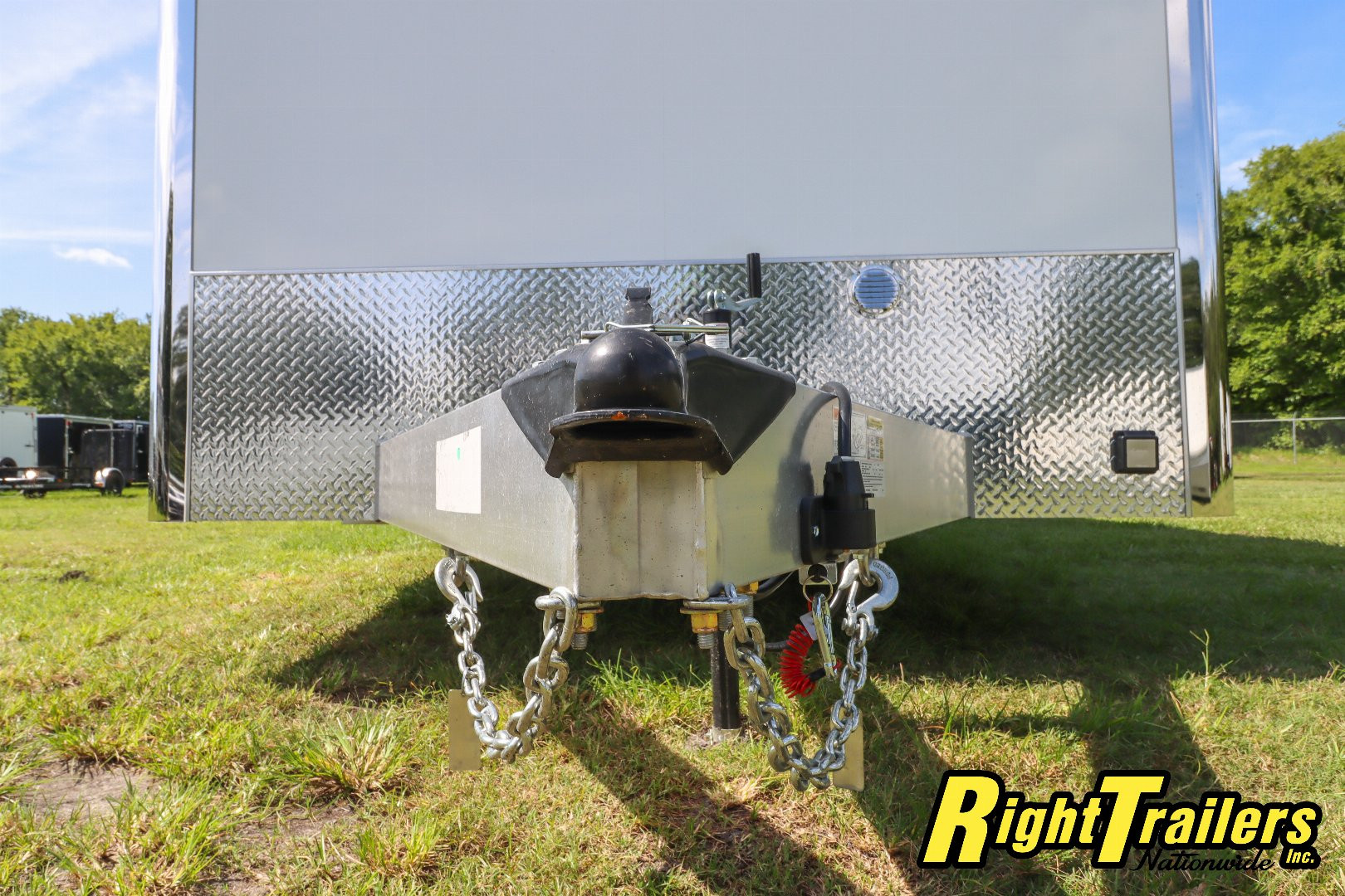 New 2025 inTech Trailers 8.5x28 Race Trailer