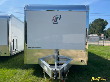 New 8.5x32 intech Race Trailer