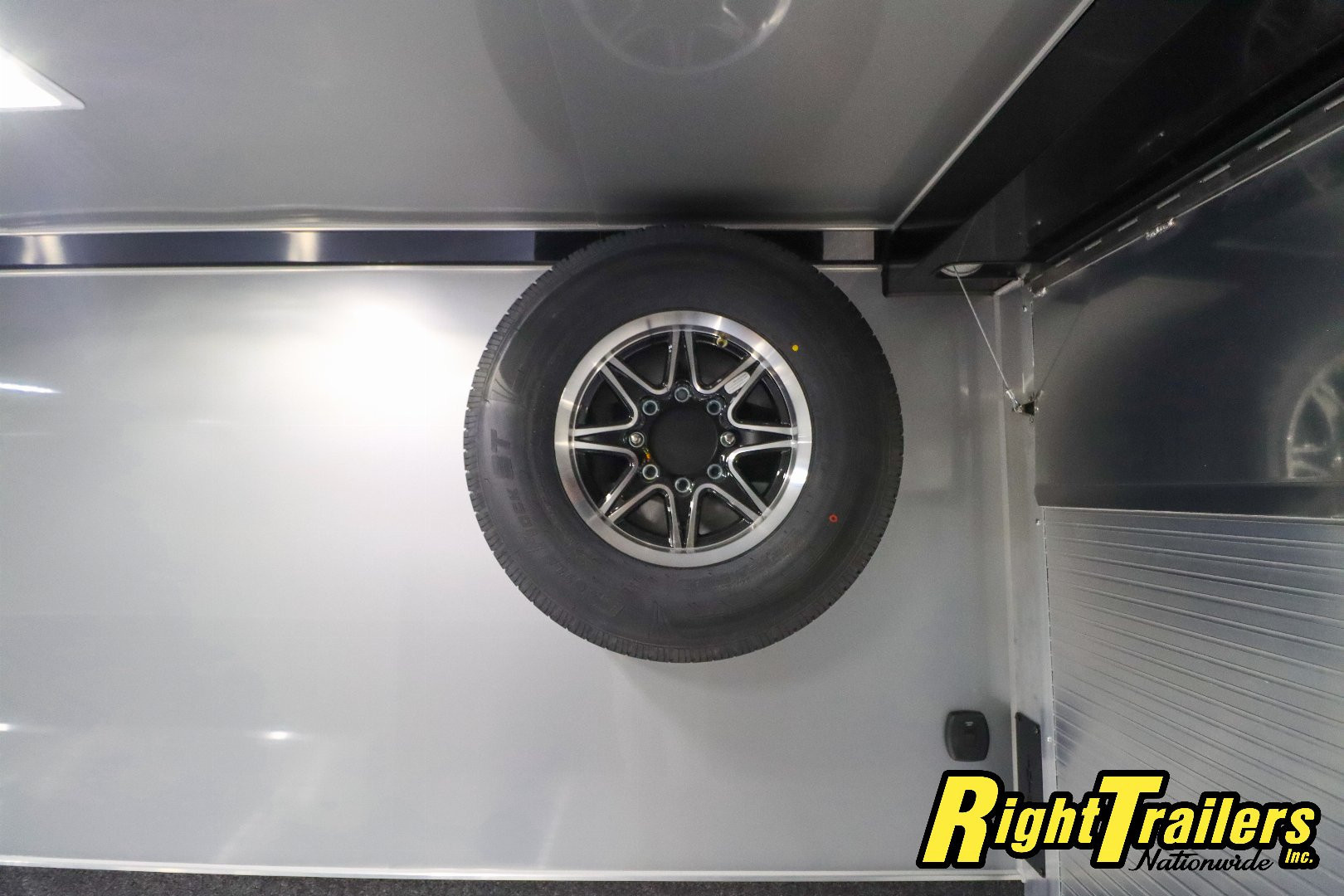 New 2026 inTech Trailers 8.5x32 Race Trailer