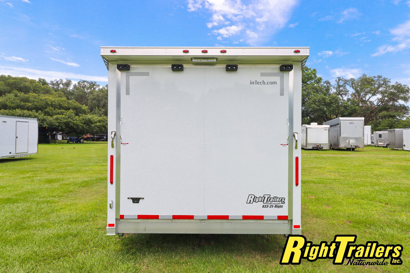 New 2026 inTech Trailers 8.5x32 Race Trailer