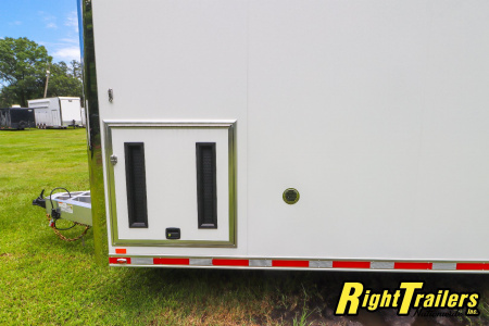 New 2026 inTech Trailers 8.5x32 Race Trailer