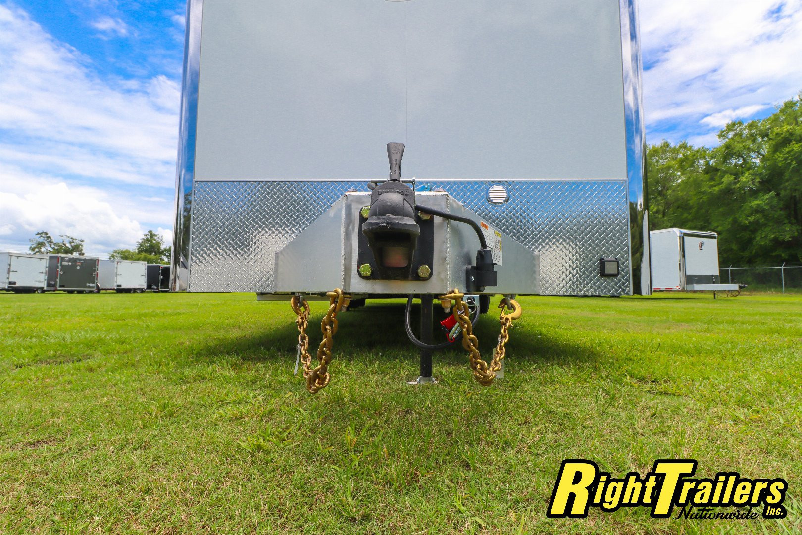 New 2025 inTech Trailers 8.5x32 Race Trailer