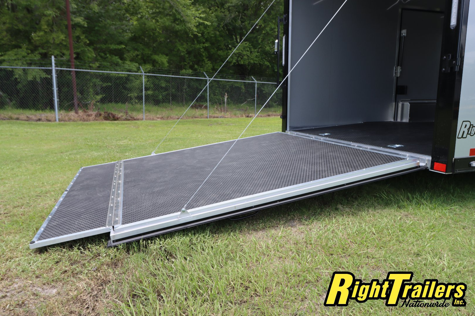 New 2025 ATC 8.5x24 ROM 400 Race Trailer