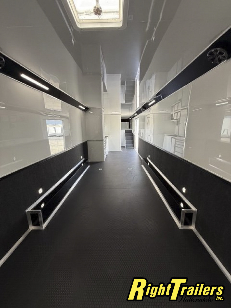 New RC Trailers 8.5x44 Race Trailer with Bathroom Package