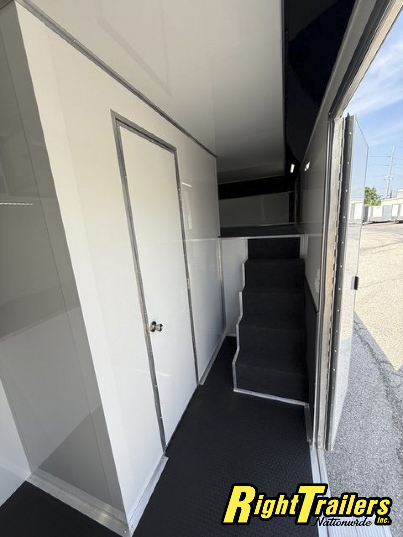 New RC Trailers 8.5x44 Race Trailer with Bathroom Package