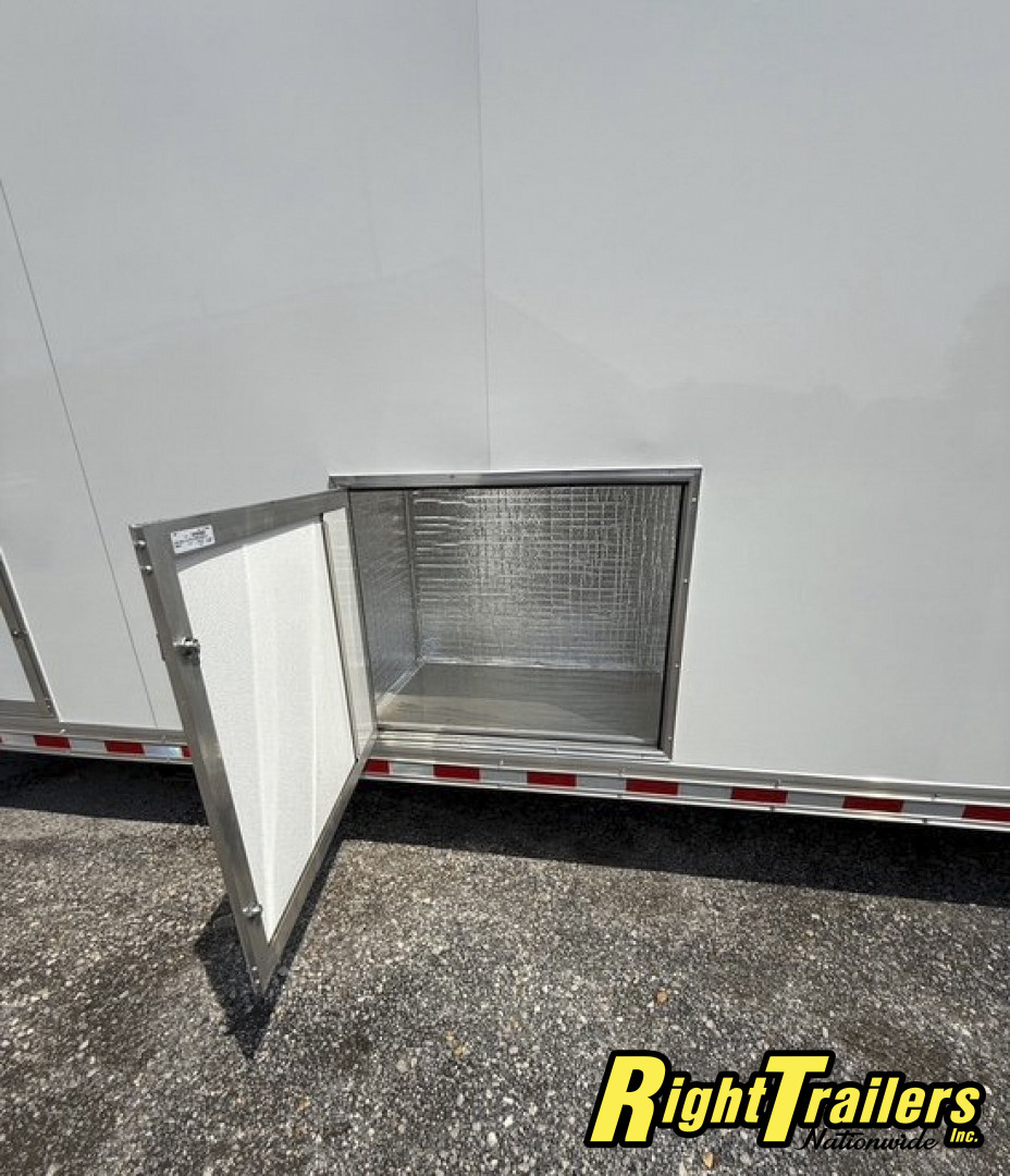 New RC Trailers 8.5x44 Race Trailer with Bathroom Package