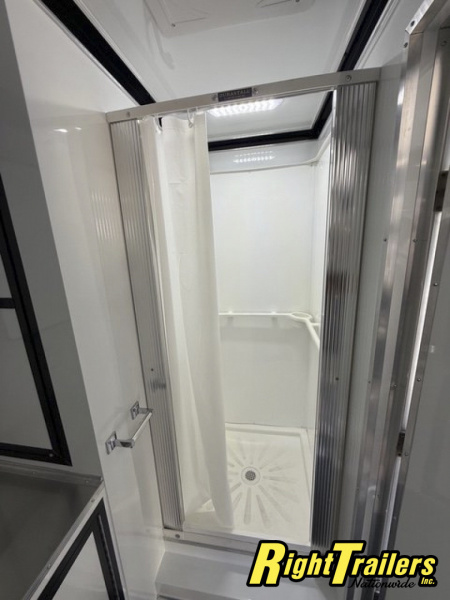 New RC Trailers 8.5x44 Race Trailer with Bathroom Package