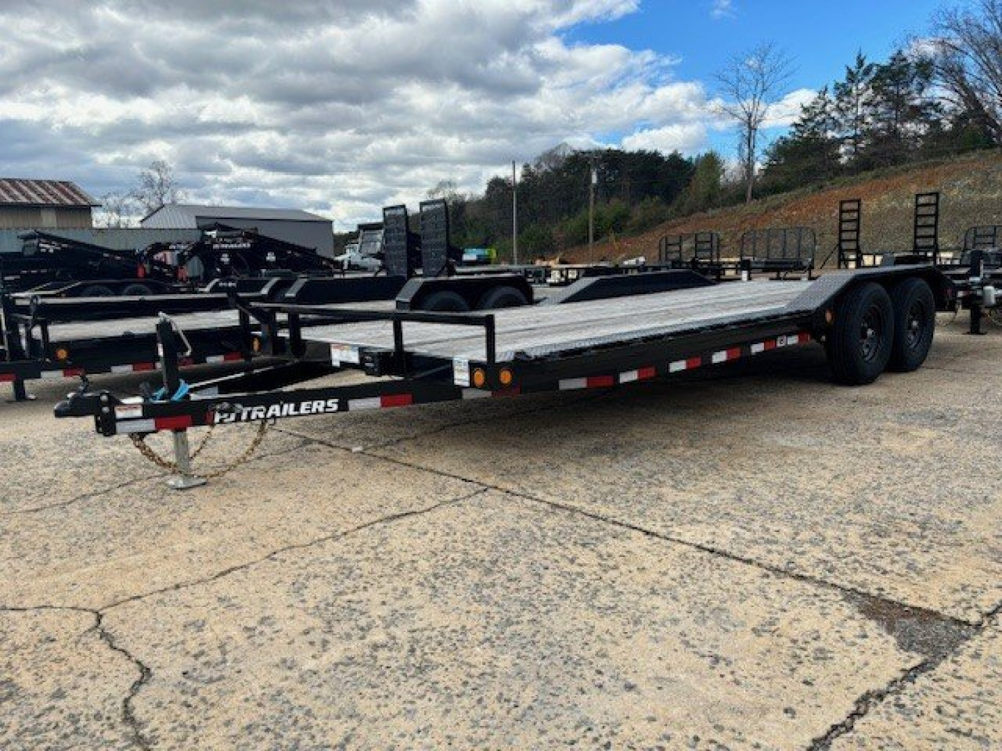 New 2025 PJ Trailers 22ft B5 Car Hauler 22'