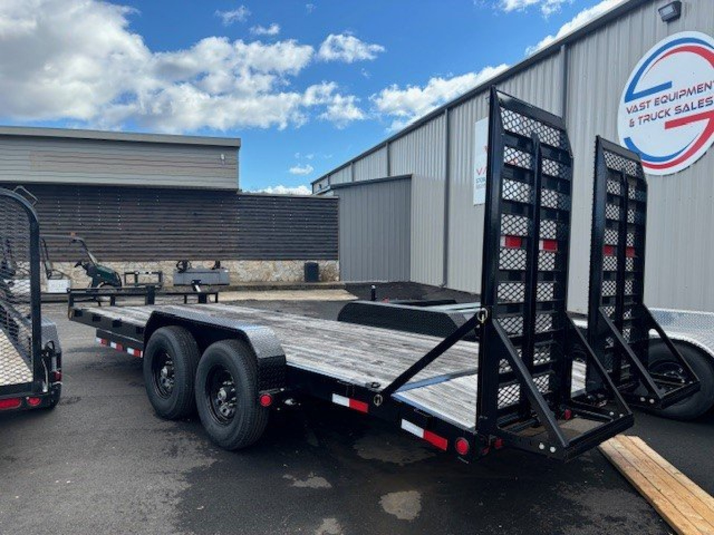 New 2025 PJ Trailers 20ft CC Equipment Trailer