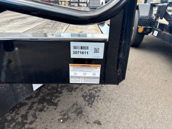 New 2025 PJ Trailers 20ft CC Equipment Trailer