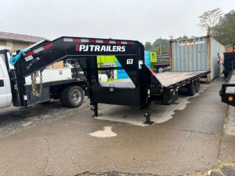 New 2025 PJ Trailers 24ft T9 Deckover Trailer