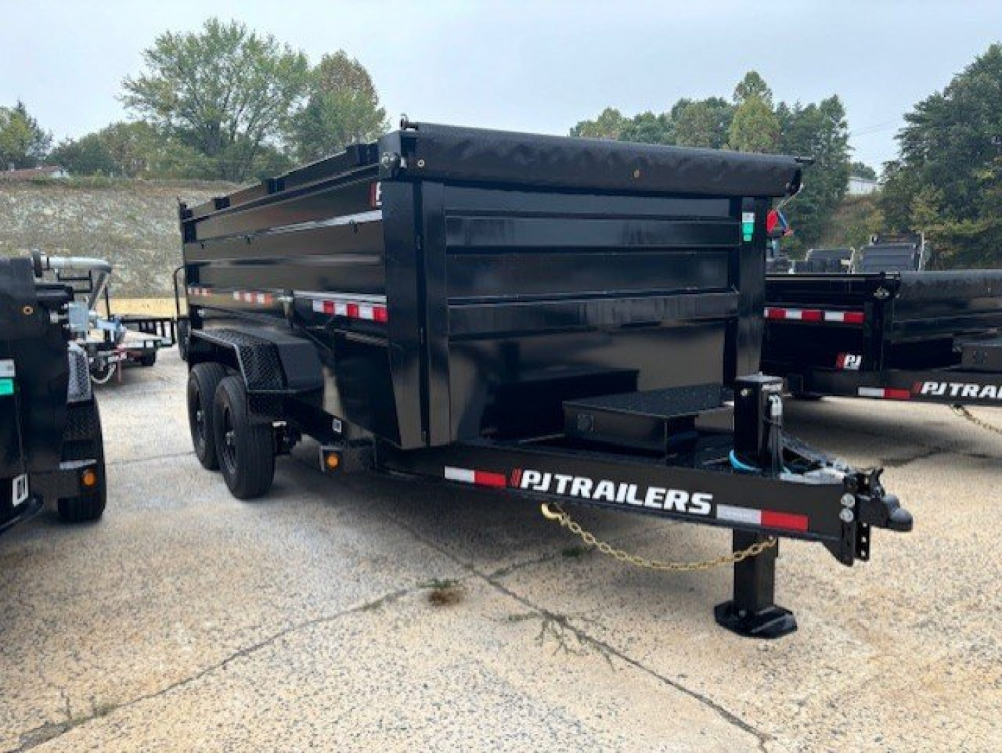 New 2025 PJ Trailers 14ft DM Dump Trailer 14'