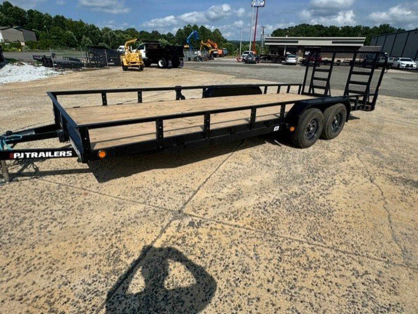 New 2025 PJ Trailers UL 22FT. Utility Trailer 22'