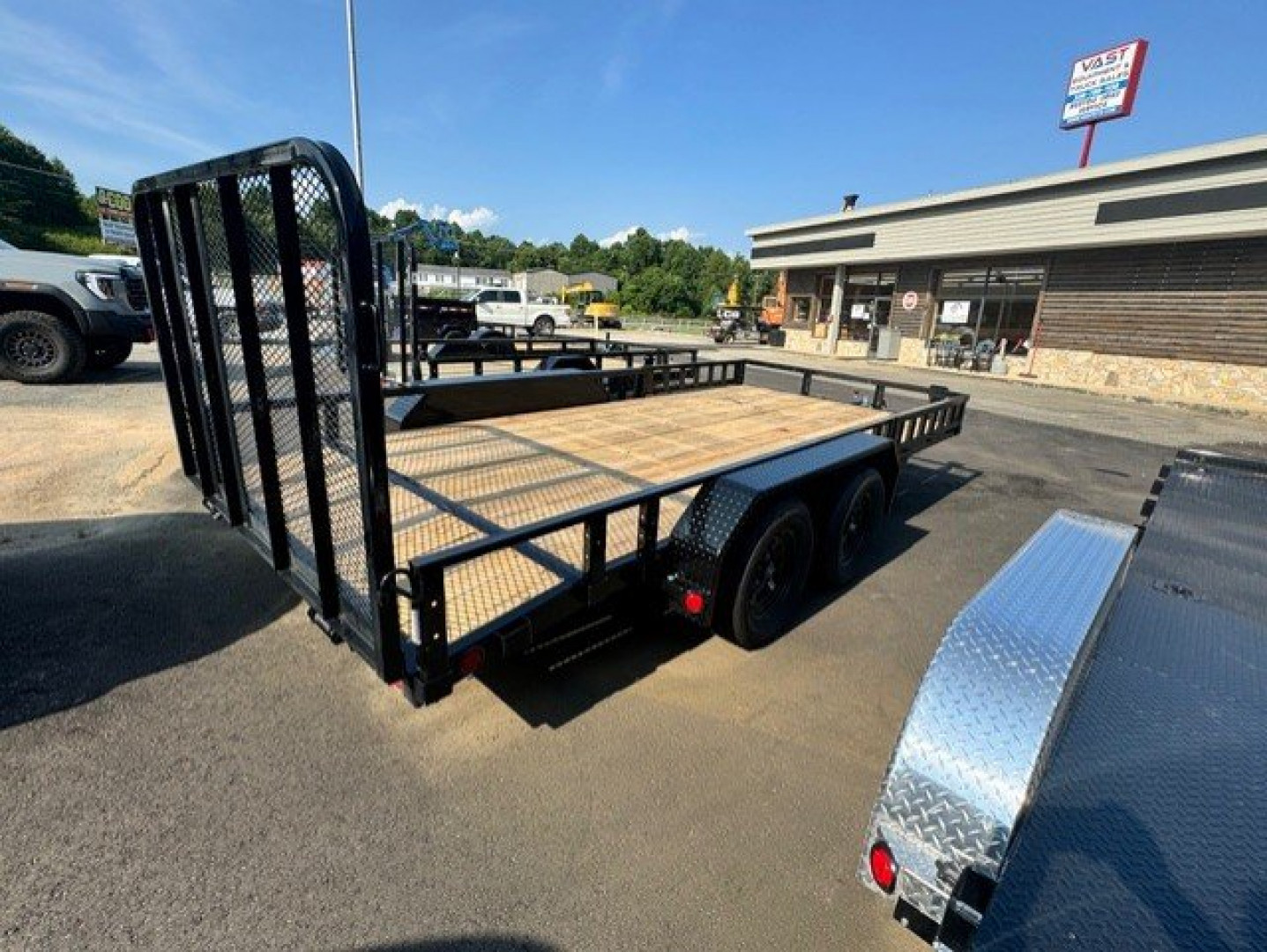 New 2025 PJ Trailers 16FT. UL Utility Trailer