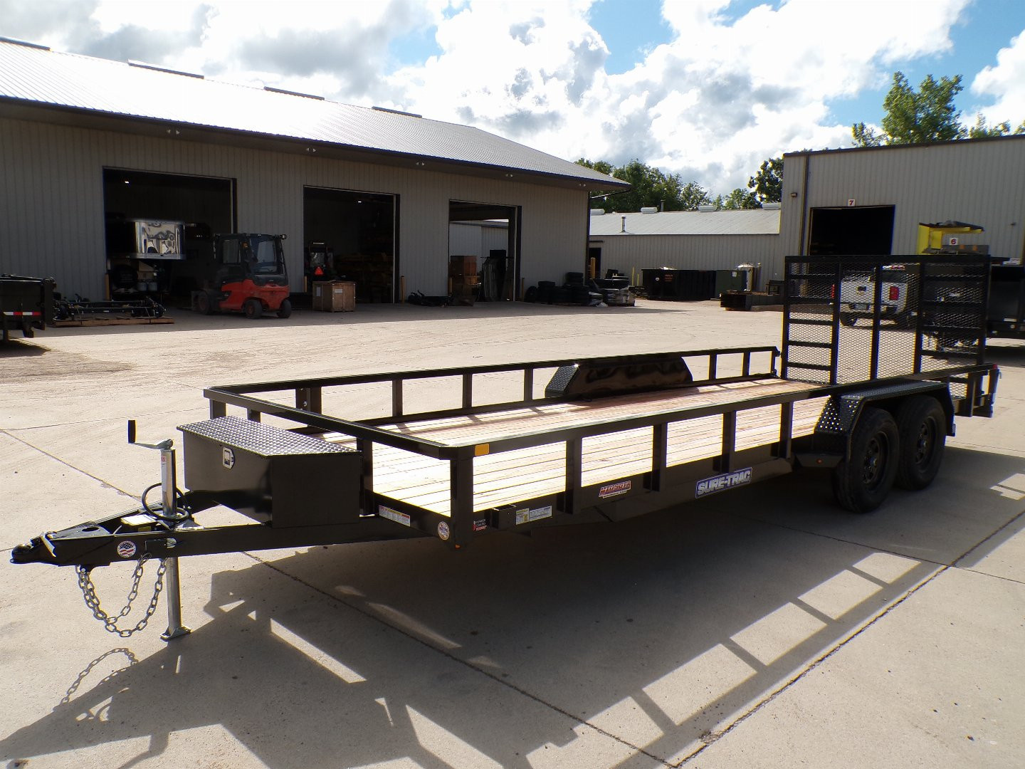 New 2025 SURE-TRAC 82 x 20 - 7k - 669 Utility Trailer