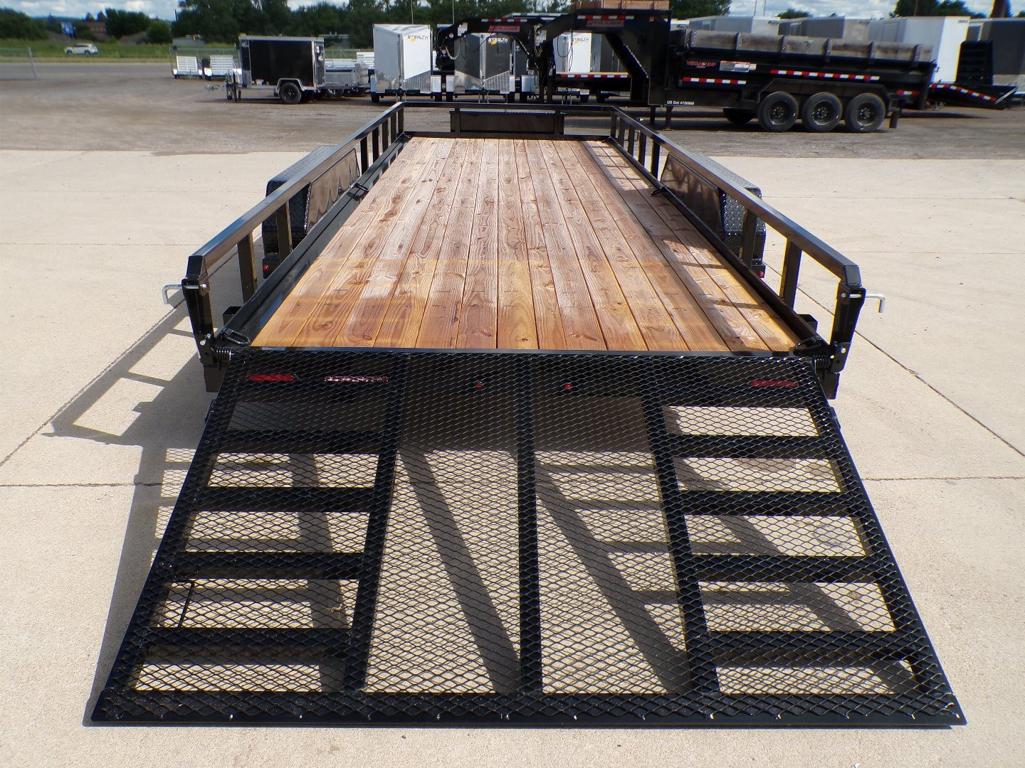 New 2025 SURE-TRAC 82 x 20 - 7k - 669 Utility Trailer