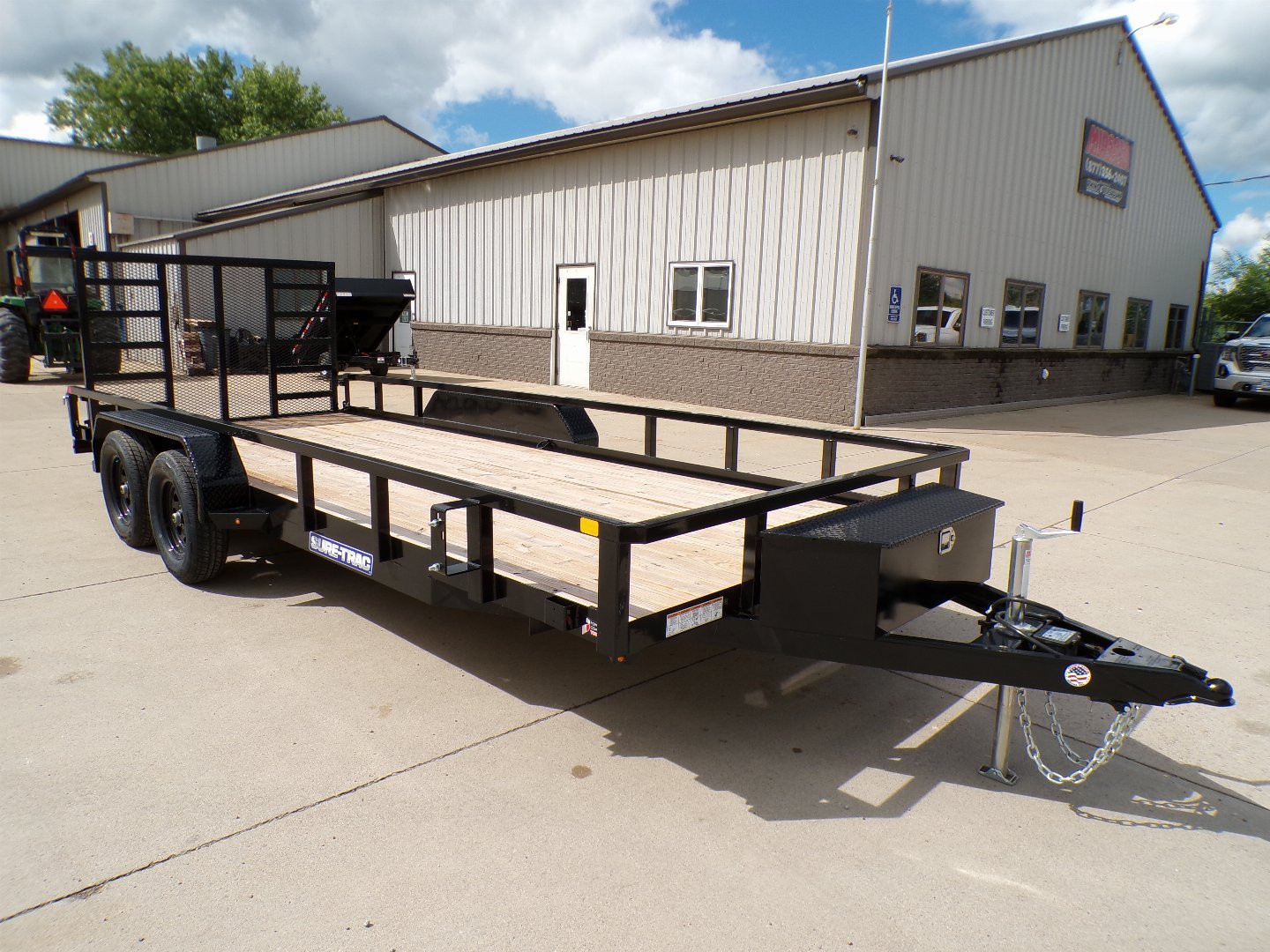 New 2025 Sure-Trac 82 x 18 - 7k Utility Trailer- 661