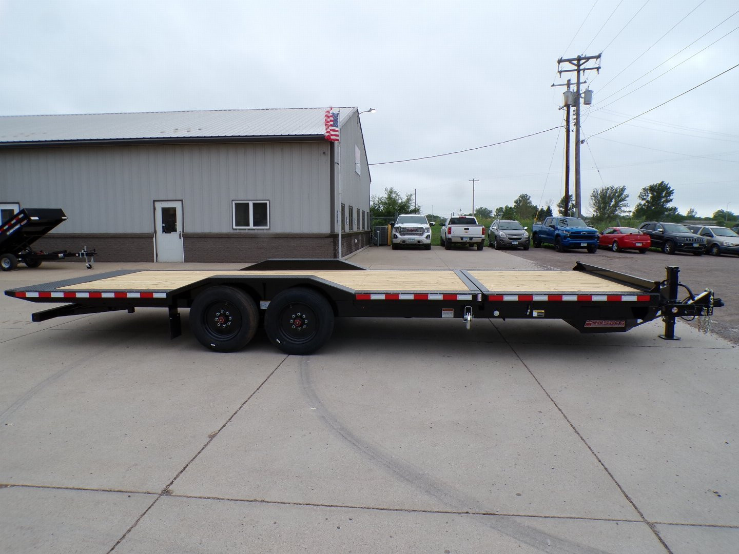 New 2025 Midsota 2025 Midsota TBWB24-BP-176 - 713 Tilt Trailer