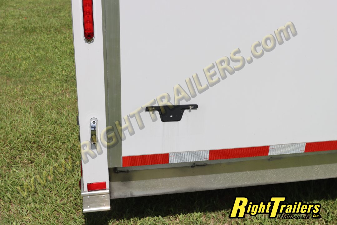 Used 2025 8.5x32 inTech Trailers Stacker