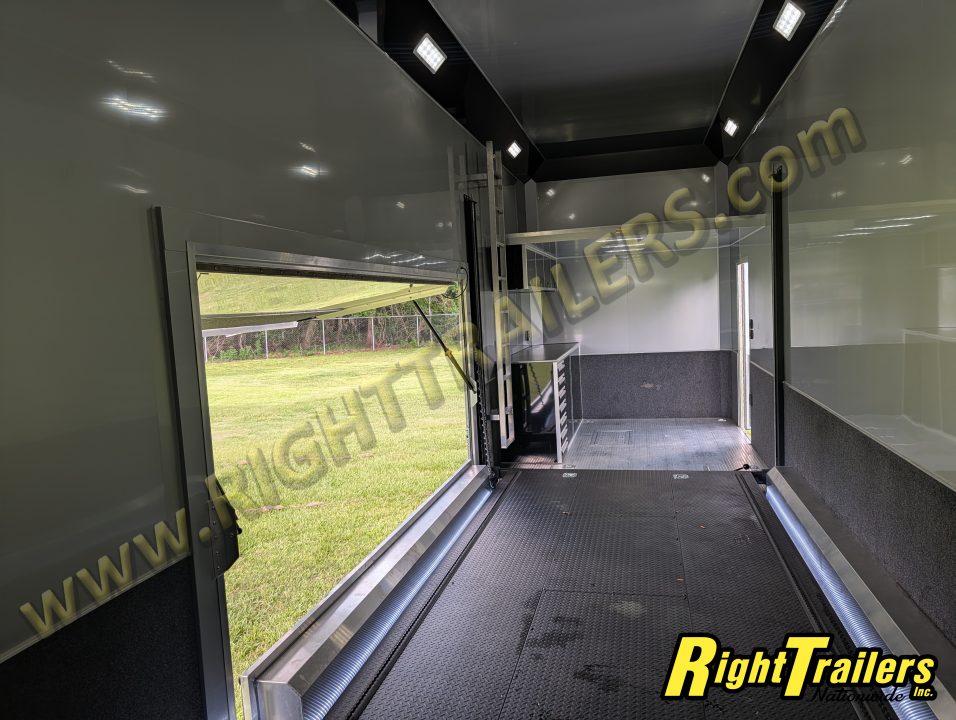 Used 2025 8.5x32 inTech Trailers Stacker