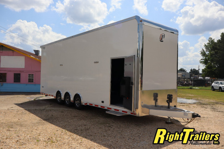 New 8.5x32 inTech Trailers Stacker