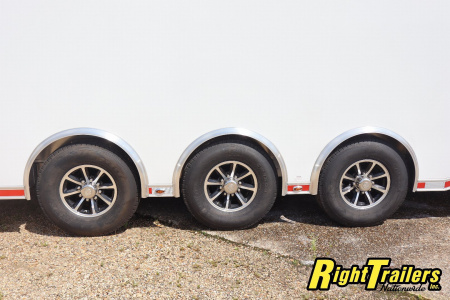 New 8.5x32 inTech Trailers Stacker