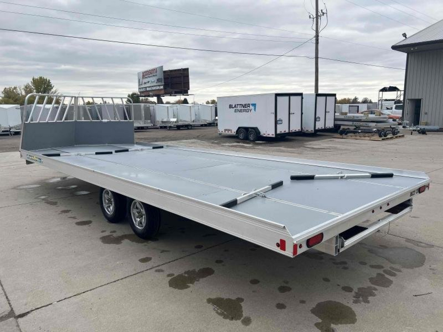New 2024 Aluma 8622-TA-EL-R-13A -Snowmobile Trailer - 663