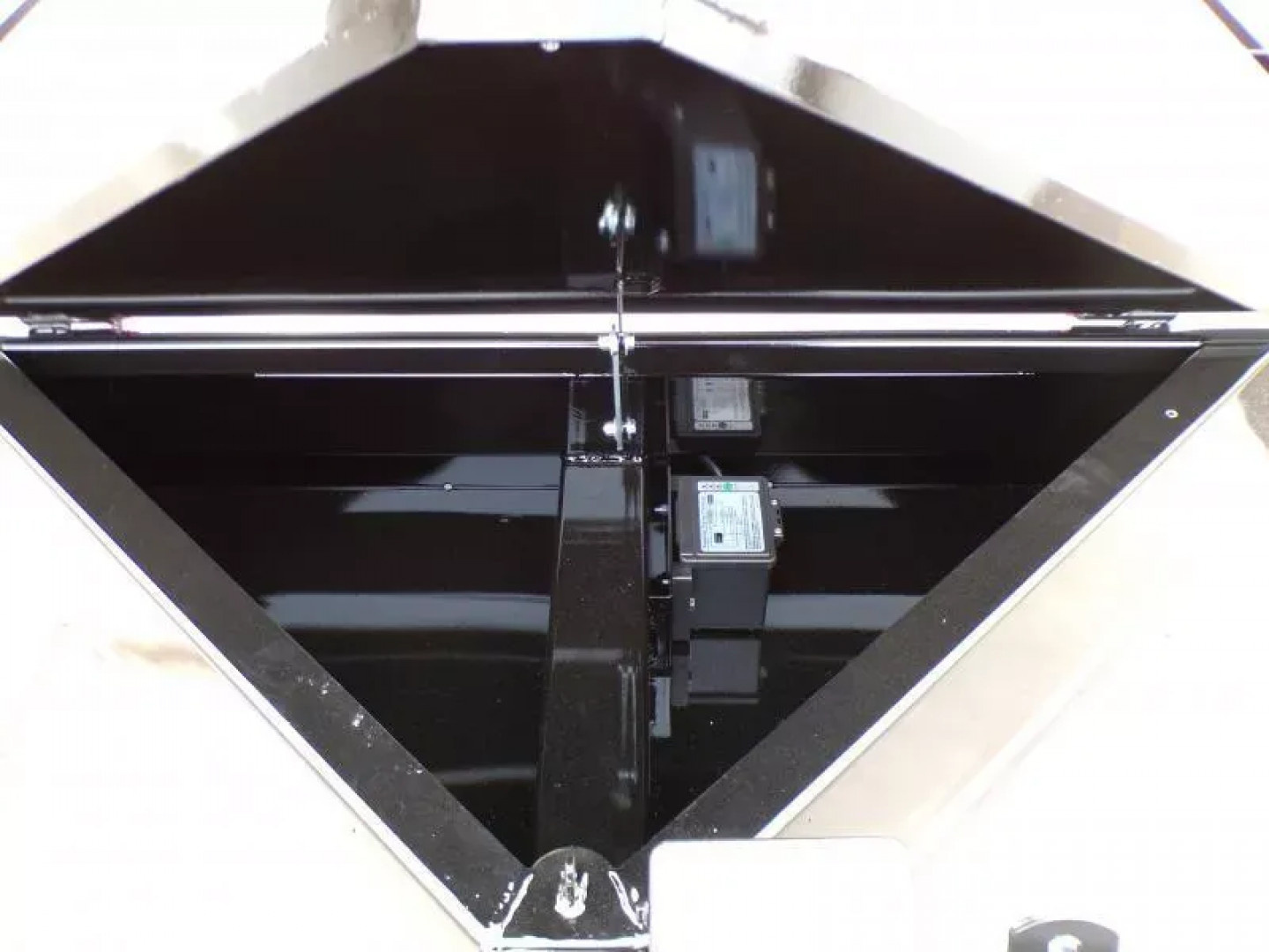 New 2025 MIDSOTA NTB22-BP-15.4K Tilt Trailer - 373