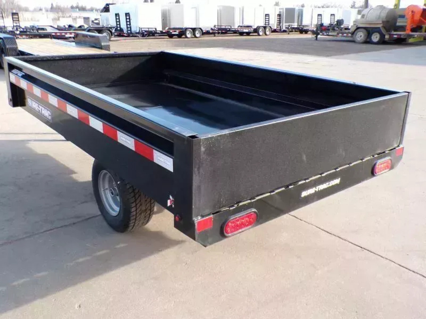 New 2025 SURE TRAC 4.5 X 8 UTILITY DUMP - 581