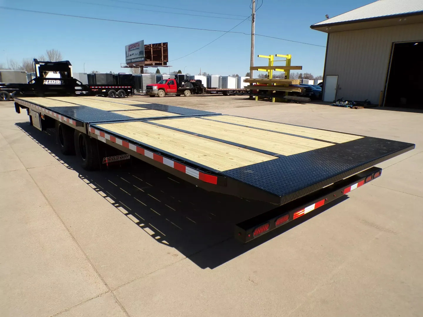 New 2025 Midsota FBGN-HB32-25.9K-Deckover Flatbed Trailer - 489