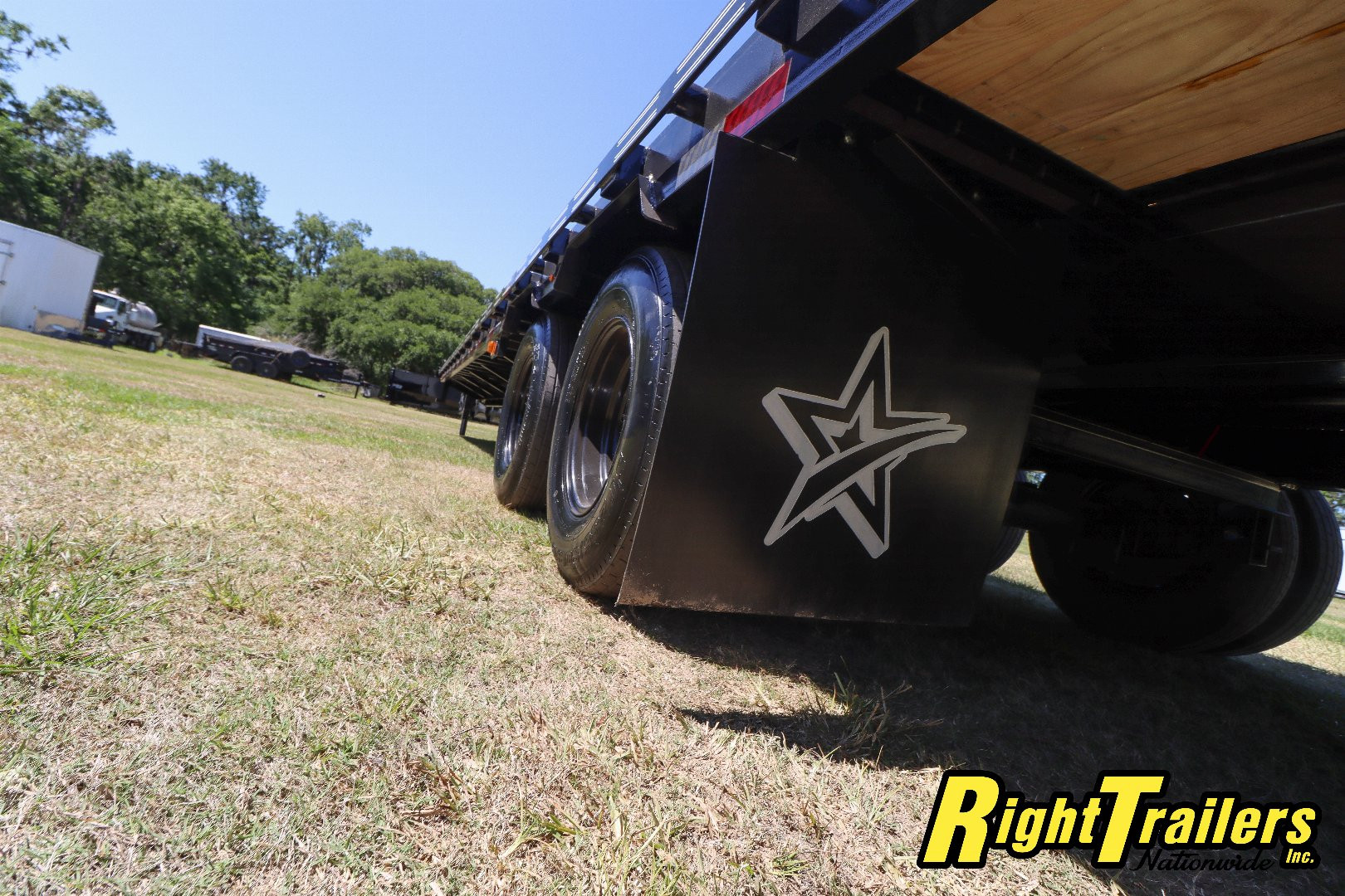 New 2025 8X40 DP Platinum Star Equipment Trailer