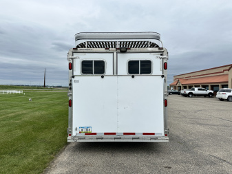 Used 1998 Featherlite Trailers 3H 23' LQ w/ Midtack Horse Trailer