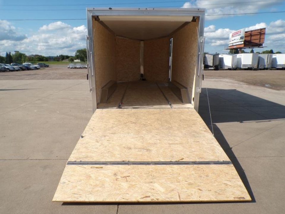 2025 E-Z Hauler photo 8