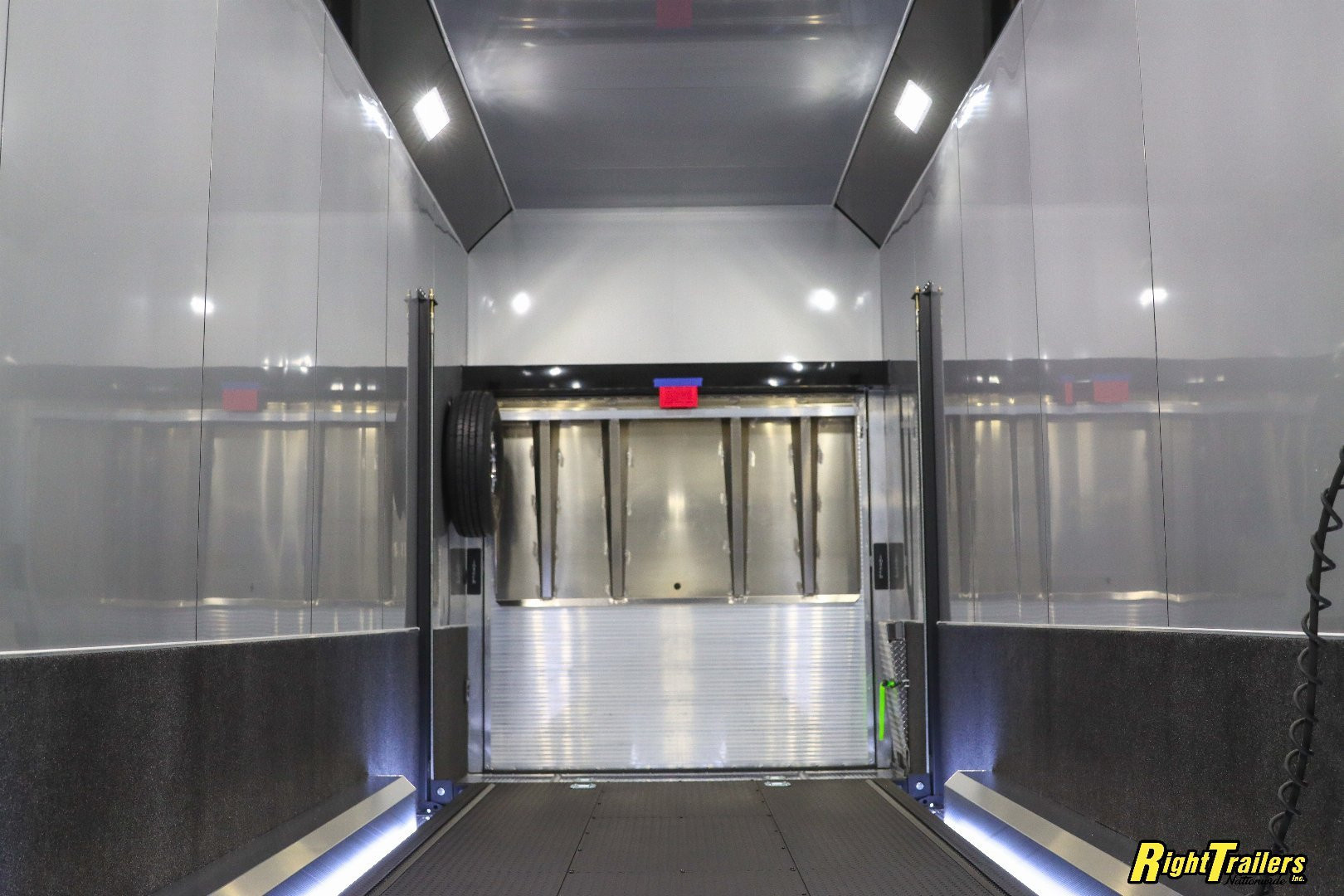 New inTech Trailers 8.5x32 Stacker