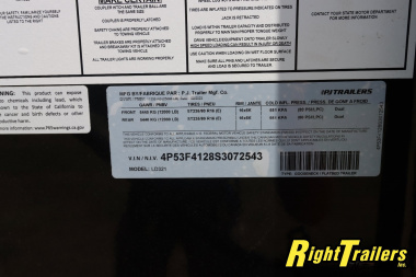 New 2025 8.5X32 PJ Trailers Equipment Trailer