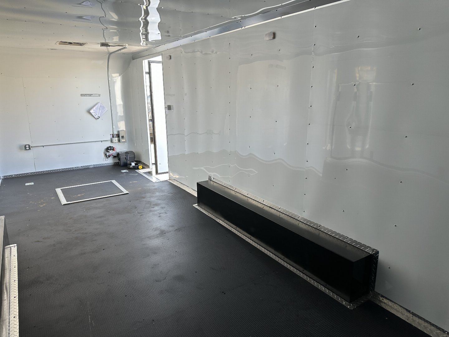 New 2024 Cargo Craft 24' FT Deluxe Car Hauler