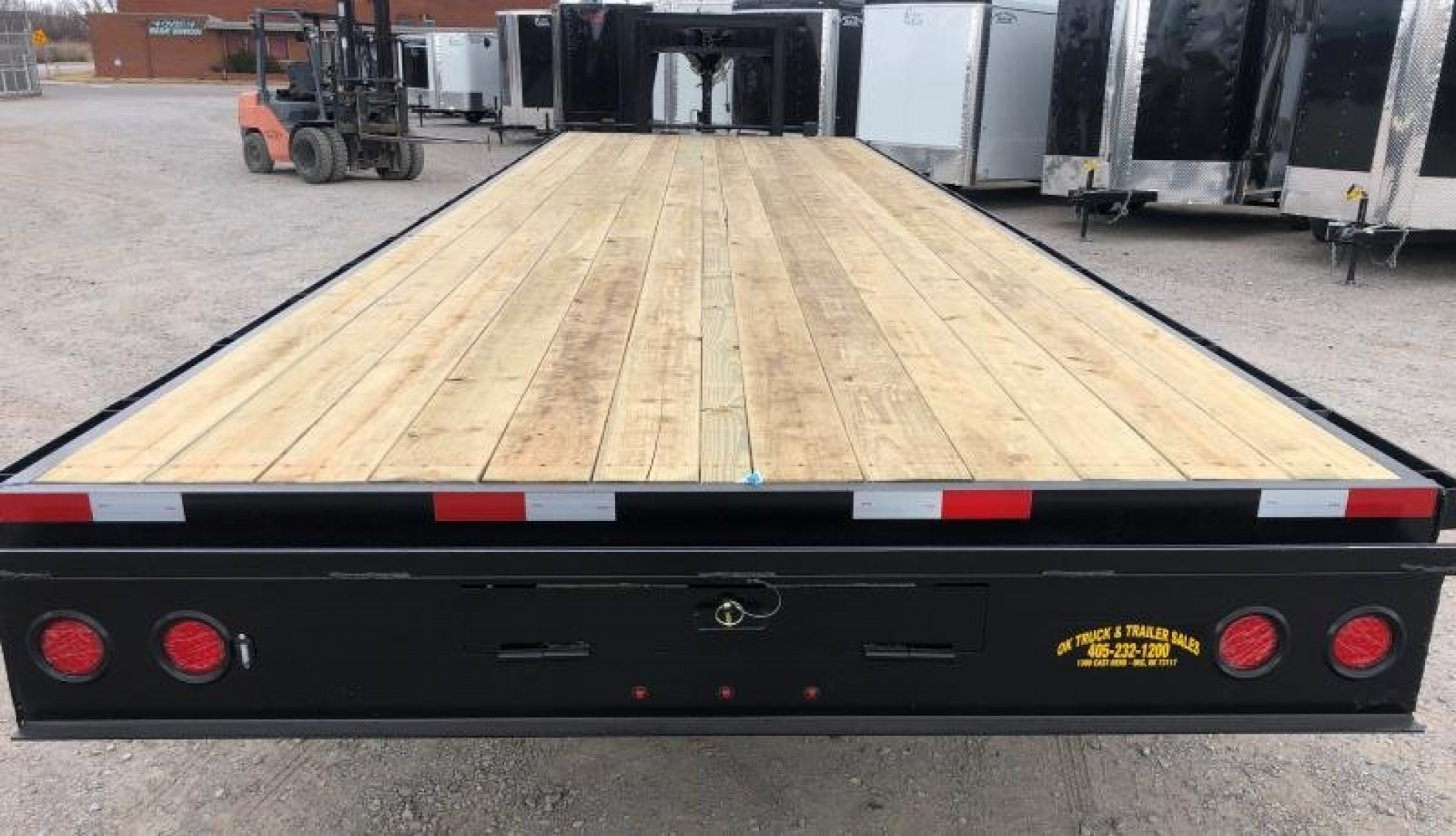 New 2025 Road Boss 30 Tandem Dual Gooseneck Flatbed Equipment Trailer