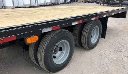 New 2025 Road Boss 30 Tandem Dual Gooseneck Flatbed Equipment Trailer