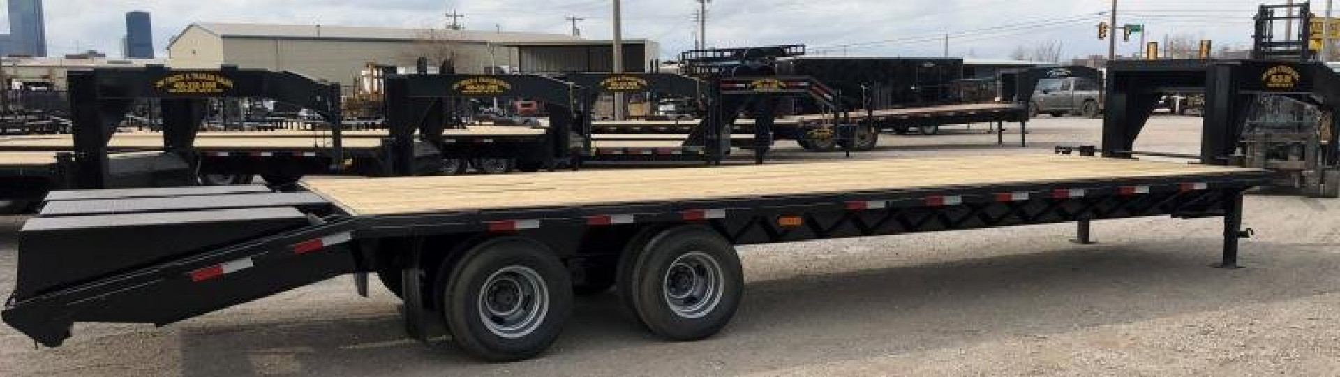 New 2025 Road Boss 30' Tandem Dual Gooseneck with combo dove tail Equipment Trailer